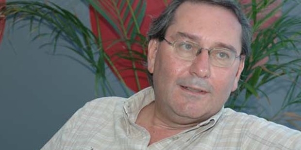 "Ümmet Yıkılmış, Biz Nelerle Uğraşıyoruz" !