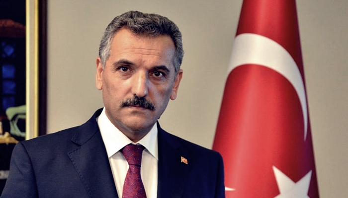 Samsun Valisi: Terbiye için Öğrenciler Hafif Okşanabilir