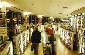 "İngilizce Kitap İstiyoruz"