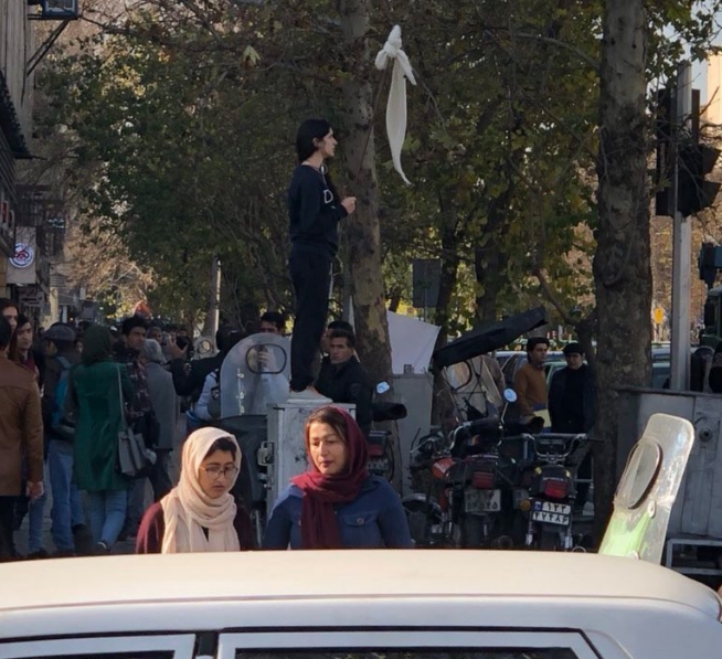 Senaryo Aynı Ülkeler Farklı !