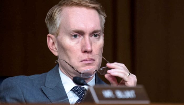 ABD'li Senatör: Türkiyeli Yetkililere Yaptırım Uygulanmalı