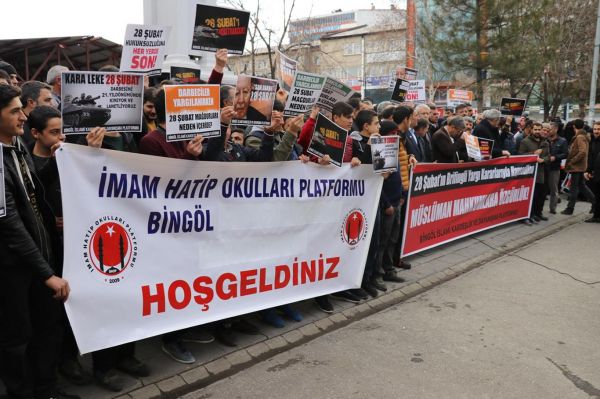 '28 Şubat'tan Hesap Sorulmaması 15 Temmuz'u Doğurdu'