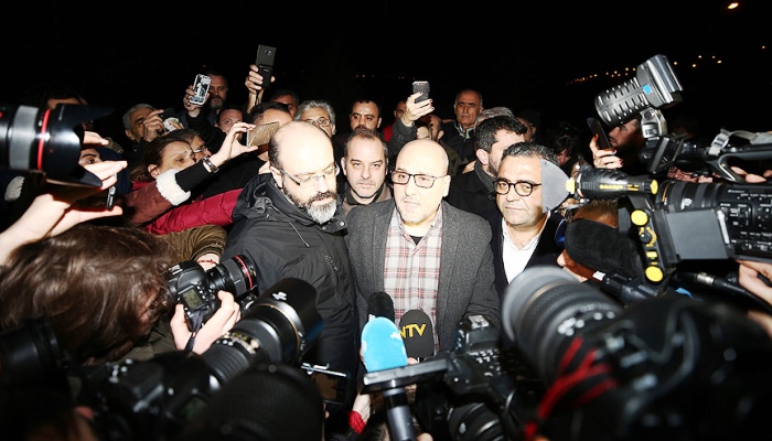 Ahmet Şık ve Murat Sabuncu'ya Tahliye