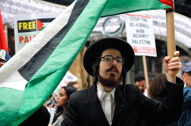 Gazze Katliamı New York'ta Protesto Edildi