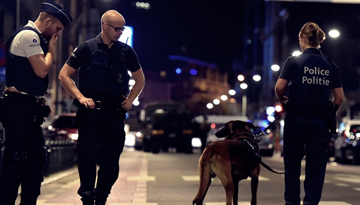 Belçika'da Müslüman Genç Kıza Saldırı