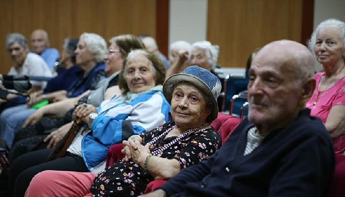 Türkiye'nin Yaşlı Nüfusu 62 Ülkeyi Geçti