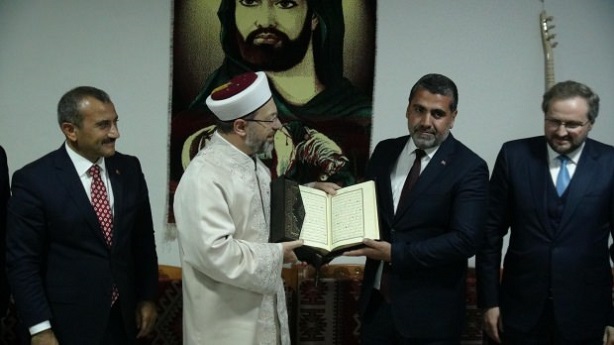 Diyanet'ten Cemevine Ziyaret