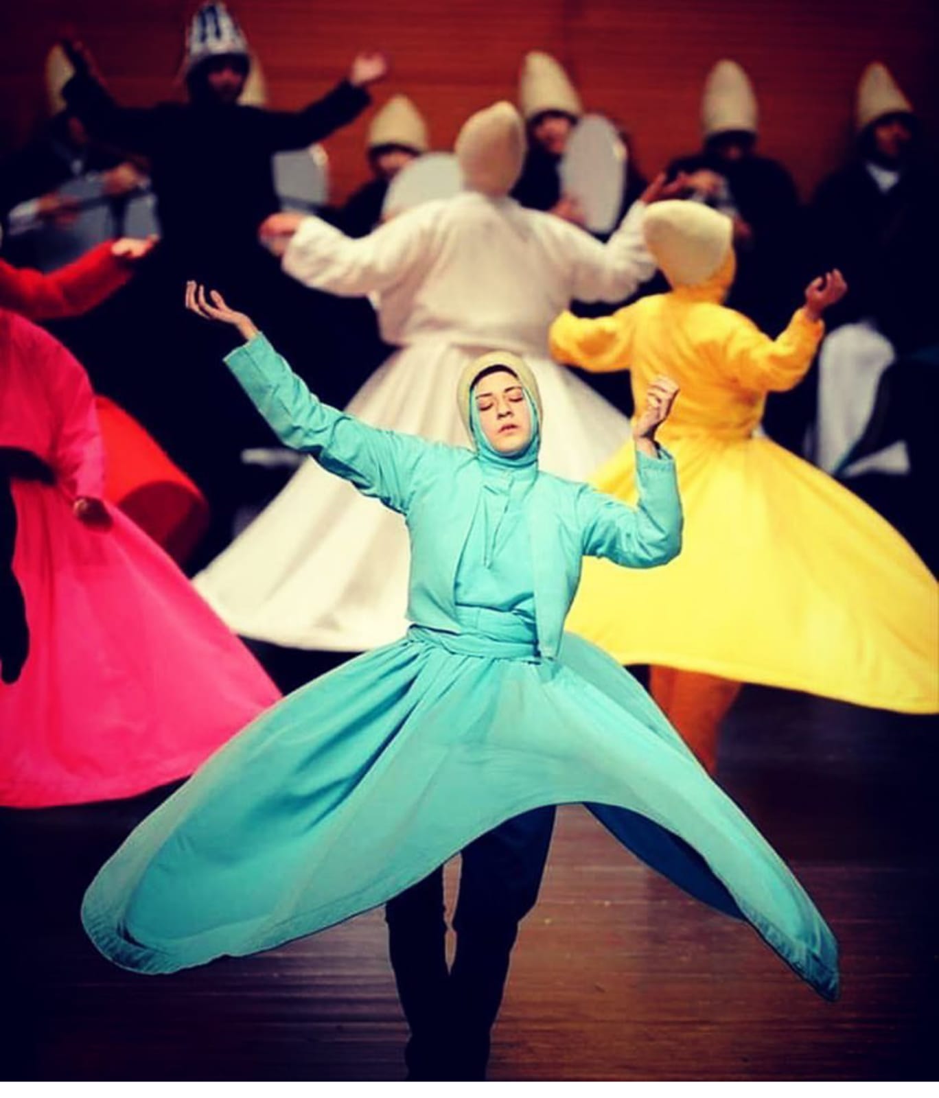 Böyle Mevlevilik Var mı ?