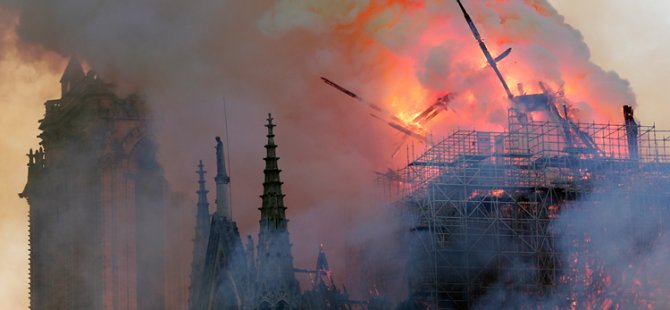 Notre Dame Bağış 688 milyon Avro'yu Buldu