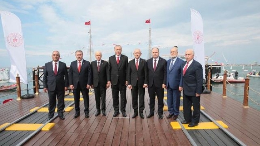 HDP'li Pervin Buldan o Fotoğrafı Paylaştı