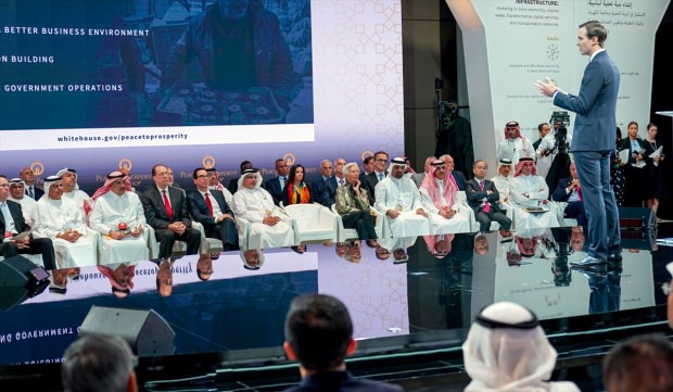 Kushner Sunum Yaptı İşbirlikci Arap Liderler Dinledi !