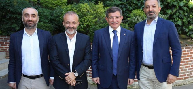 Sputnik’ten Ahmet Davutoğlu Açıklaması