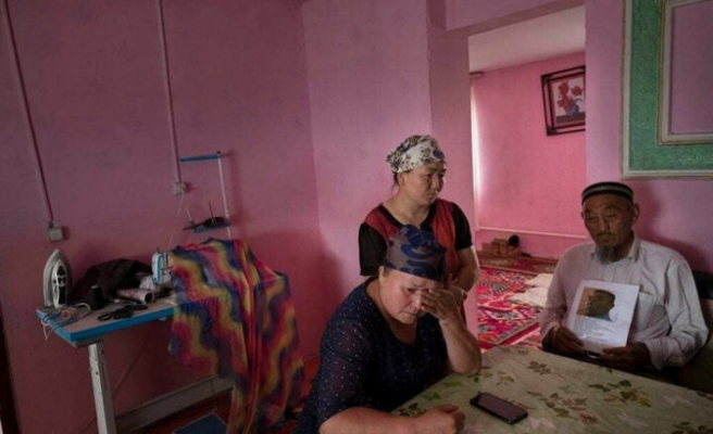 Kazak Müslümanlar Gördüklerini Çin Zulmünü Anlattı