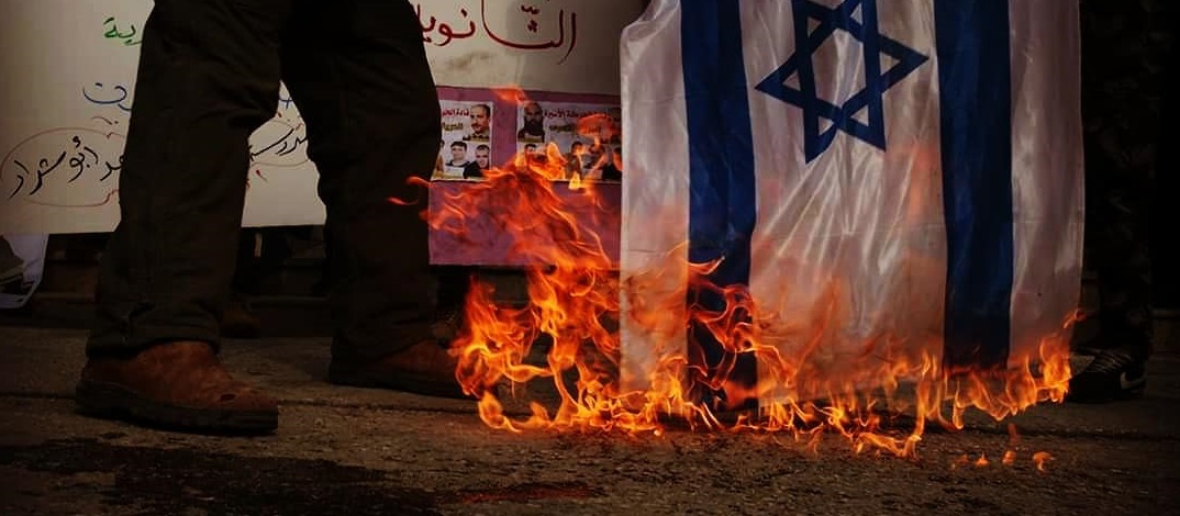 Ramazan'da Gazze'ye Hava Saldırısı Düzenledi