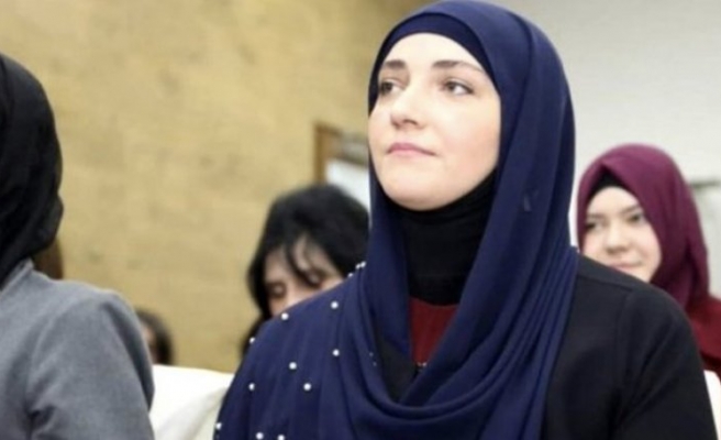 ilk kez Başörtülü Bir Kadın Milletvekili Oldu