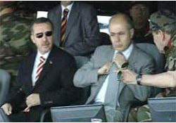 Sıcak tatbikatta soğuk rüzgarlar