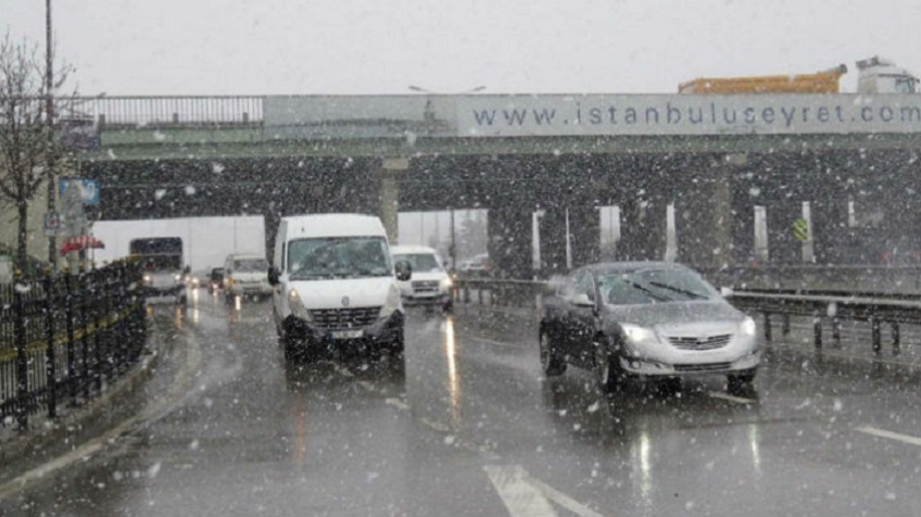 Kar İstanbul’u Terk Ediyor