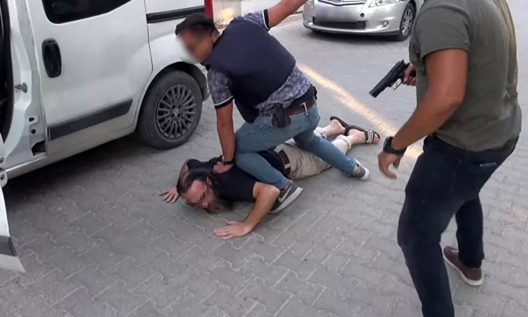 Adana'da Tekfirci Teröriste Operasyon