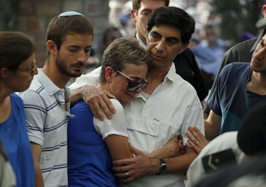 Esir Siyonist Asker Adar Goldin'in Ailesi Başbakana Tepkili