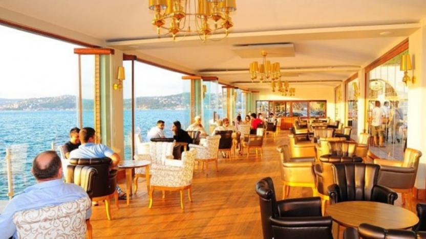 Yeni Şafak Gazetesi İle İBB Arasında İçki Tartışması