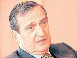 'Sakallıya mal satmam diyebilir mi?'