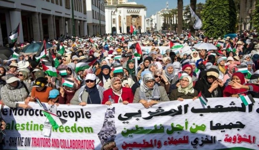 Binlerce Faslı, Mescid-i Aksa İçin Meydanlara Akın Etti