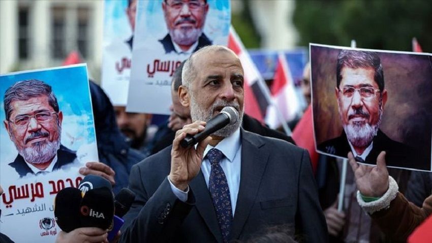 İhvan, 12 ismi ihraç etti