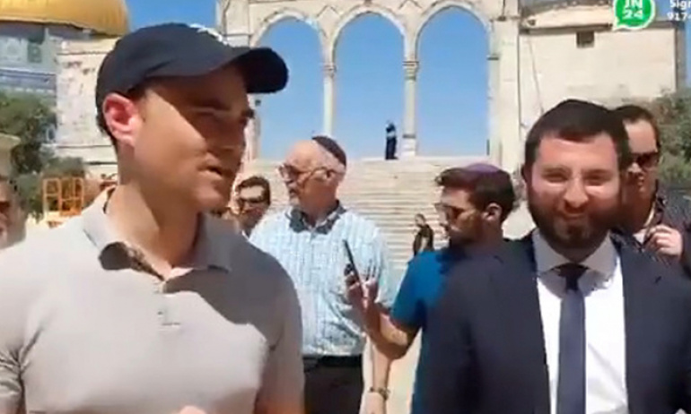 ABD'li Sağcı Siyonist Aksa'ya Baskın Düzenledi