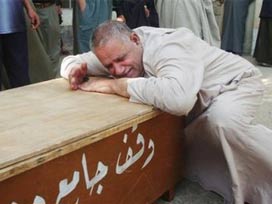 Irak'ta 14 Şii hacı öldürüldü