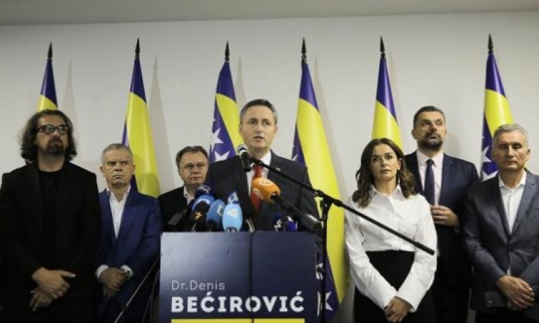 Bosna Hersek'te  Muhalefet Seçimi Kazandı