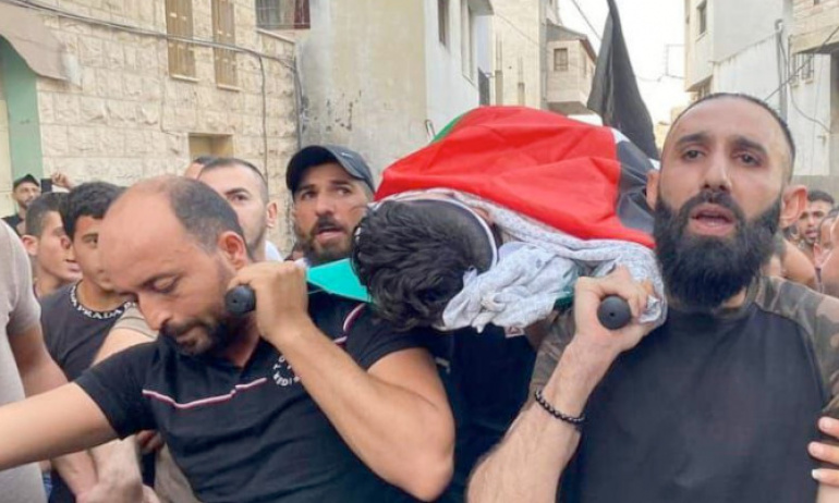 Irkçı İsrail Güçleri 12 yaşındaki Filistinli Çocuğu Katletti