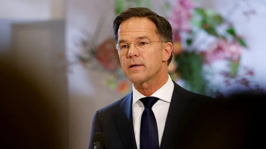 Hollanda Kölelik Tarihi  Nedeni ile Özür Diledi !