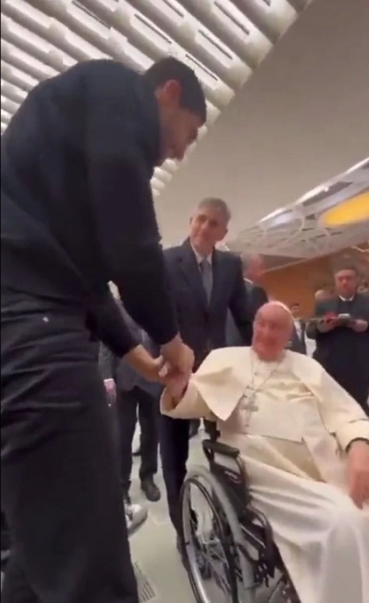 FETÖ’cü Enes Kanter Papa'dan Dua İstedi