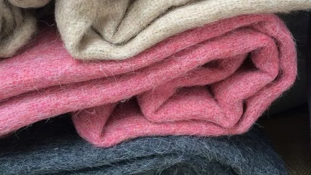 Deprem fırsatçılığı başladı! 100 TL'lik Battaniye 250 TL'ye Çıktı!