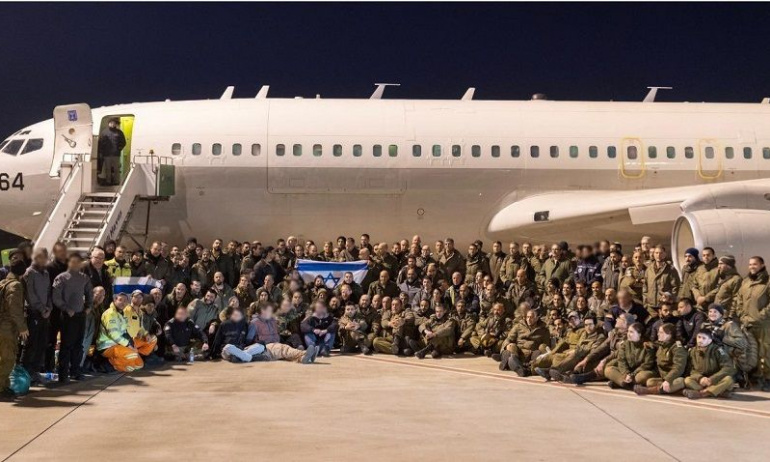 Türkiye'ye Gelen İsrail Ekibindeki Bazı Yüzler Neden Kapalı?