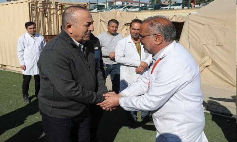 Çavuşoğlu'ndan İran Sahra Hastanesine Teşekkür Ziyareti