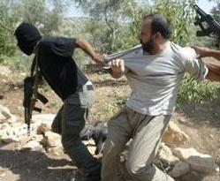 İsrail bir ayda 597 Filistinliyi gözaltına aldı