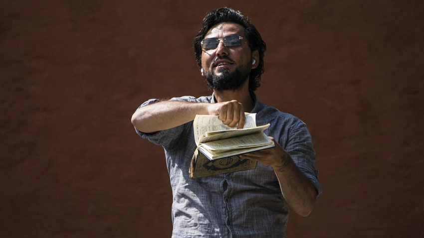 Kuran Yakan Selwan Momica Siyonist İsrail Casusu Çıktı !  İşte Detaylar