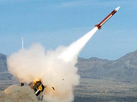 Kaynak makinesiyle füze