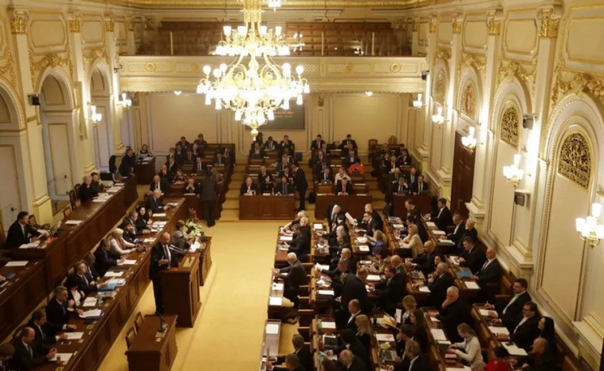 Çekya Senatosu'ndan İstanbul Sözleşmesi Kararı