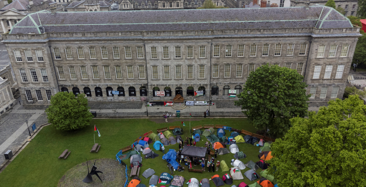 İrlanda'da  Öğrencilerin Zaferi! İşgalci İsrail'e Büyük Şok