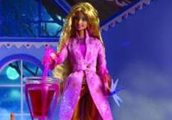 Bebek yüzlü düşman 'Barbie'