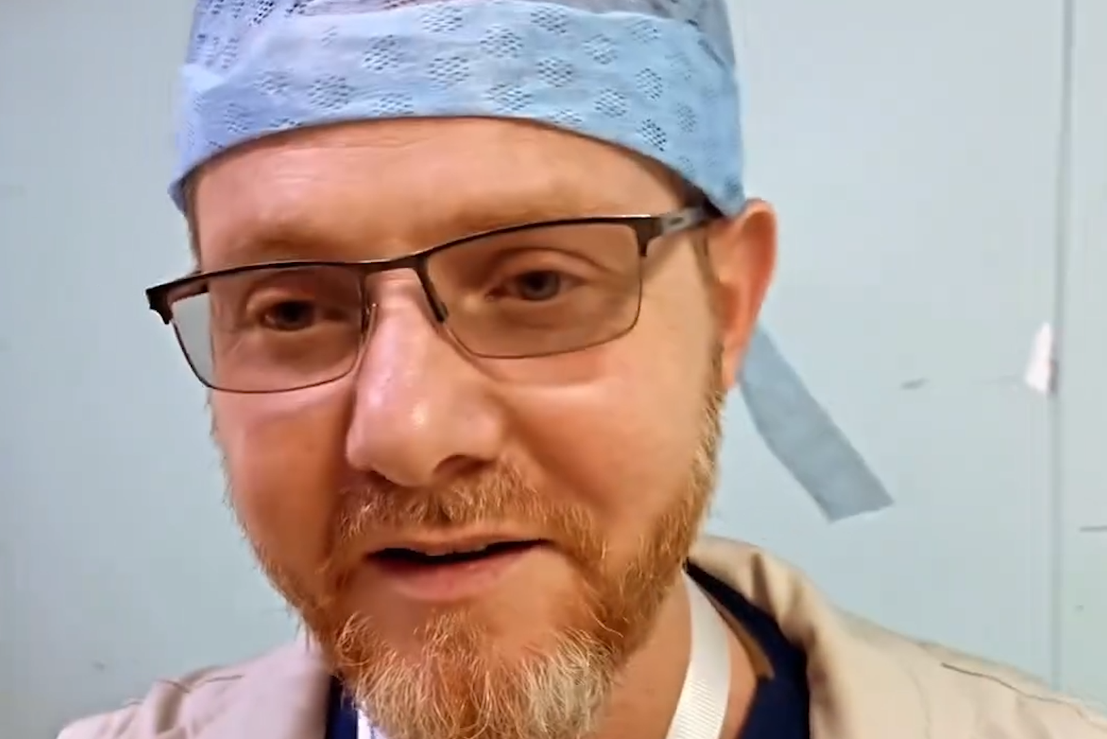 Kanser Hastası Olmasına Rağmen Gazze'yi Terk Etmeyen Doktor Vefat Etti