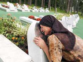 Katliamcı Sırp başkana erken tahliye