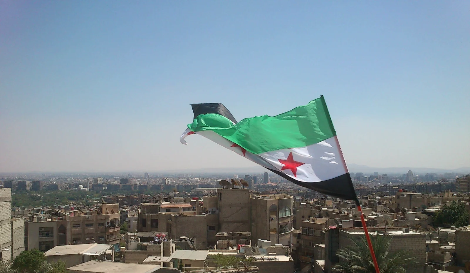 Suriye'de Kan ve Gözyaşı Bitmedi! İnsan Hakları Gözlemevi Rapor Yayımladı