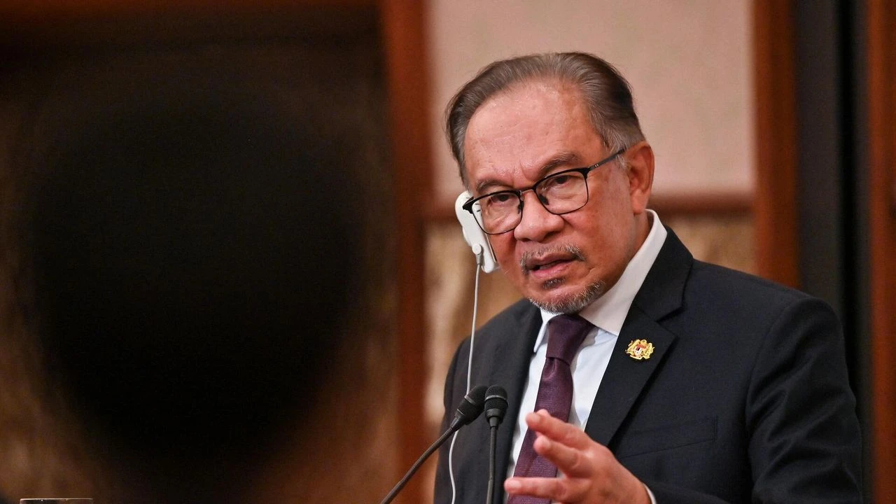 Malezya Başbakanı: Kınamalar füzeleri durduramayacak!