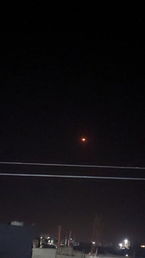 Netanyahu'nun Uçağı Acil İniş Yaptı