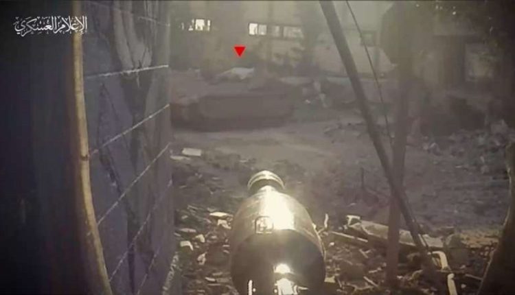 Kassam Tugayları Gazze'de İsrail Tankını Hedef Aldı