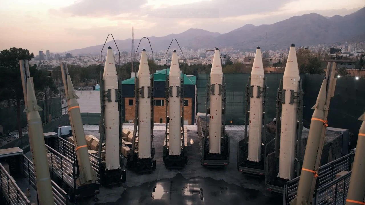 İran Devrim Muhafızları: Yeraltı Füze Şehirlerimiz Saldırıda Zerre Zarar Görmedi