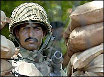 Pakistan Talibanından Hükümete Çağrı